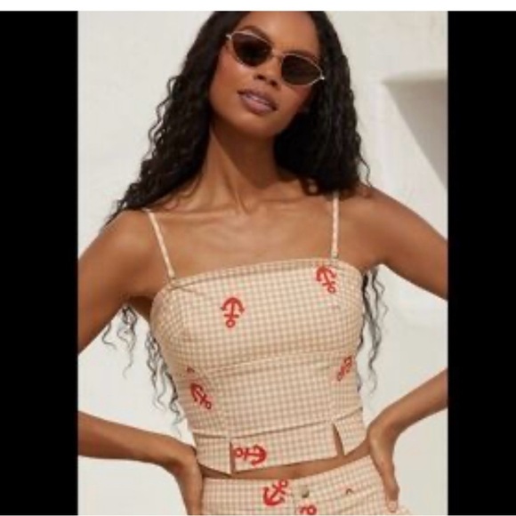 Anthropologie Tops - Anthropologie Beige and Red Patterned Women's Top